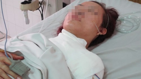 Lời kể của nữ nhân viên bán sữa bị cướp đâm gục trong cửa hàng